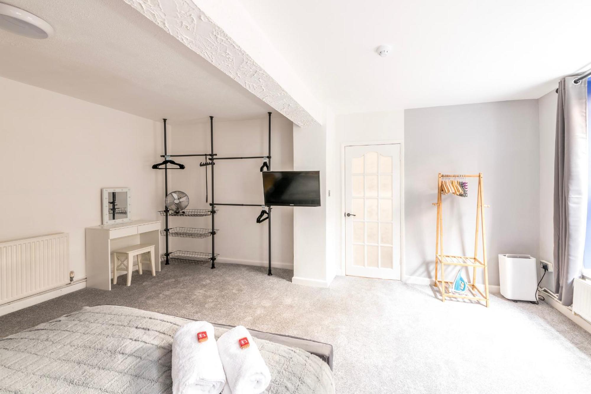 Apartament Central, Families, Contractors, Free Parking By Prescott Apartments Bristol