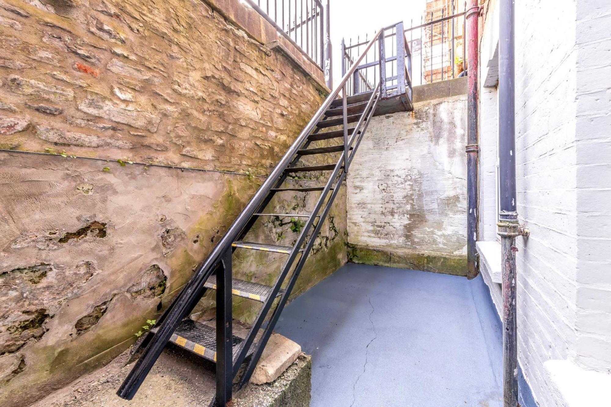 Apartament Central, Families, Contractors, Free Parking By Prescott Apartments